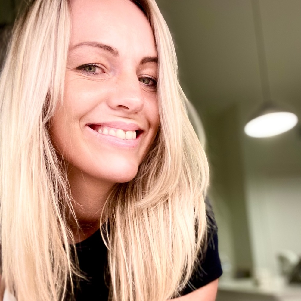 Meet your Posher, Leana